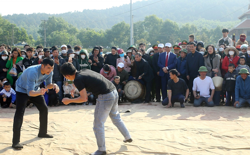 Khai hội chùa Hương Tích - mở đầu năm du lịch Hà Tĩnh 2023 -0