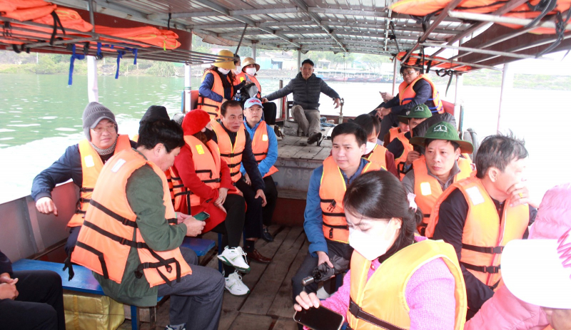 Khai hội chùa Hương Tích - mở đầu năm du lịch Hà Tĩnh 2023 -0