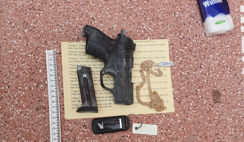 Giám định tâm thần đối tượng dùng súng cướp tiệm vàng ở Sóc Trăng -1