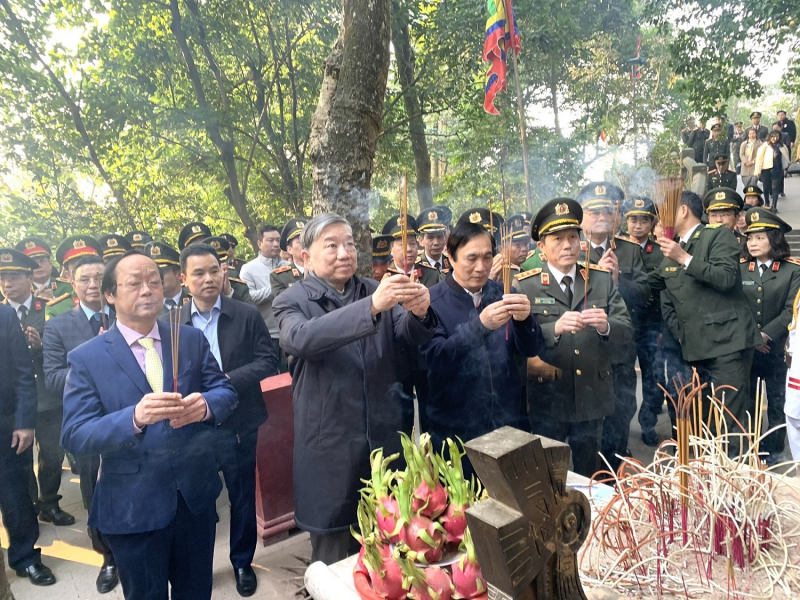 Bộ trưởng Tô Lâm phát động Tết trồng cây -0