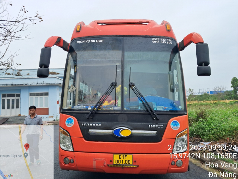 Bất chấp quá hạn đăng kiểm và dùng tem kiểm định giả,  xe khách vẫn cố tình vượt cao tốc  -0