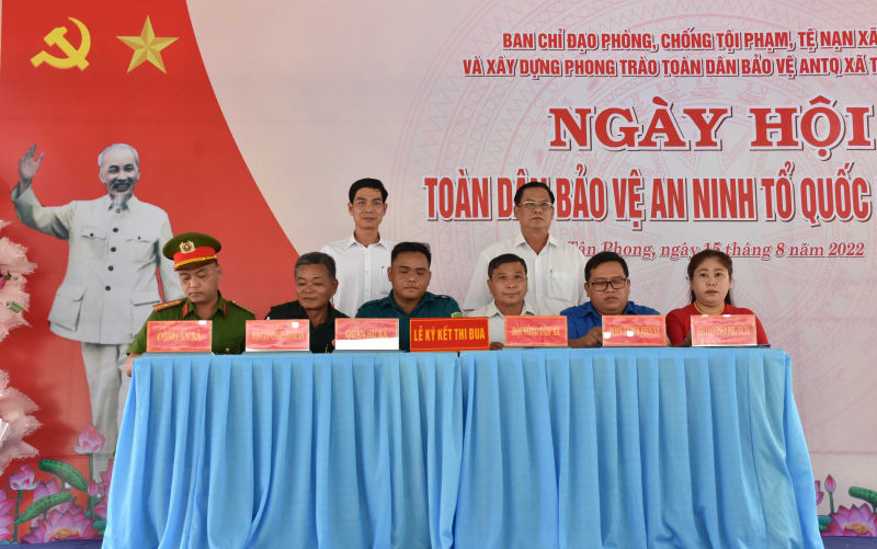 Bước chuyển mình của một xã vùng ven -0