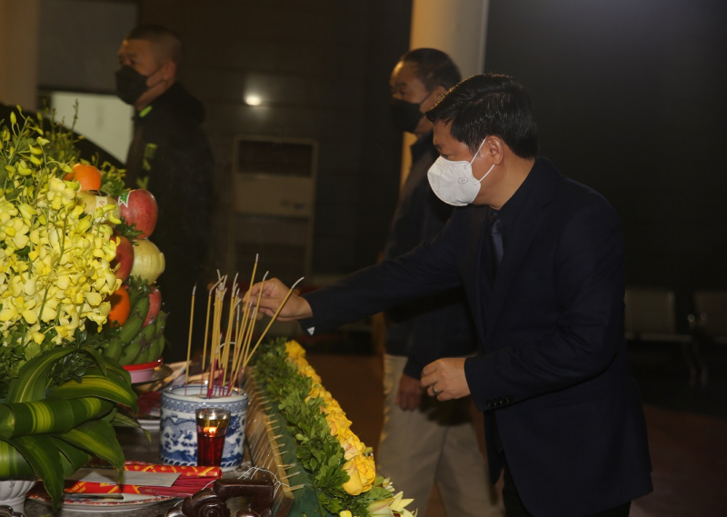 NSND Đặng Thái Sơn xúc động tiễn biệt thân mẫu – NS.NGND Thái Thị Liên bằng tiếng dương cầm -0
