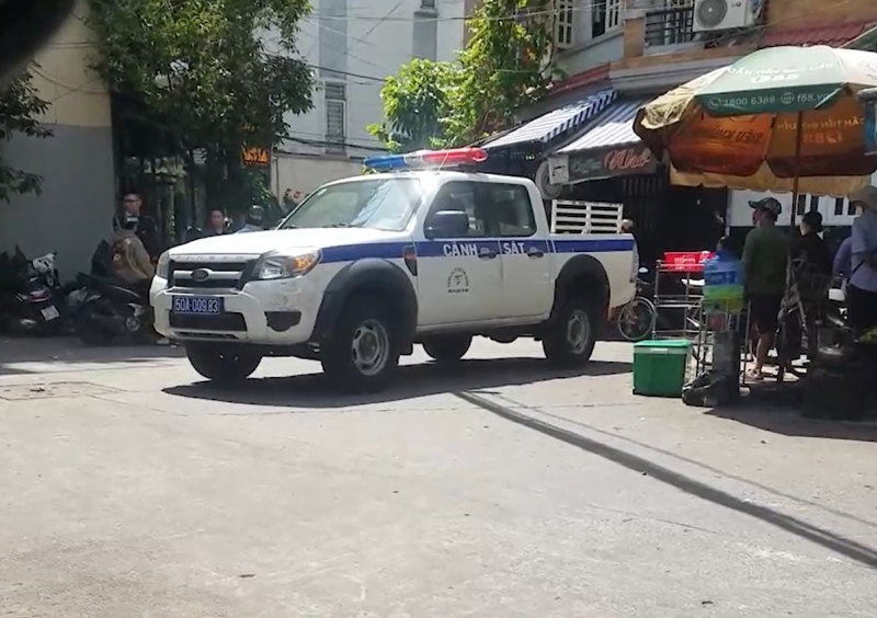 Đang làm rõ vụ người đàn ông rơi lầu trong khuôn viên UBND phường -0
