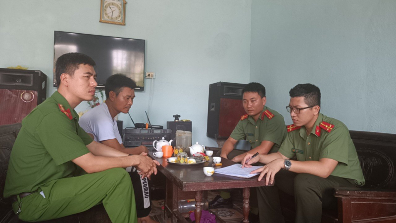 z3516029950076_6083bf559f1212d977573a725dc7a0bb.jpg -0