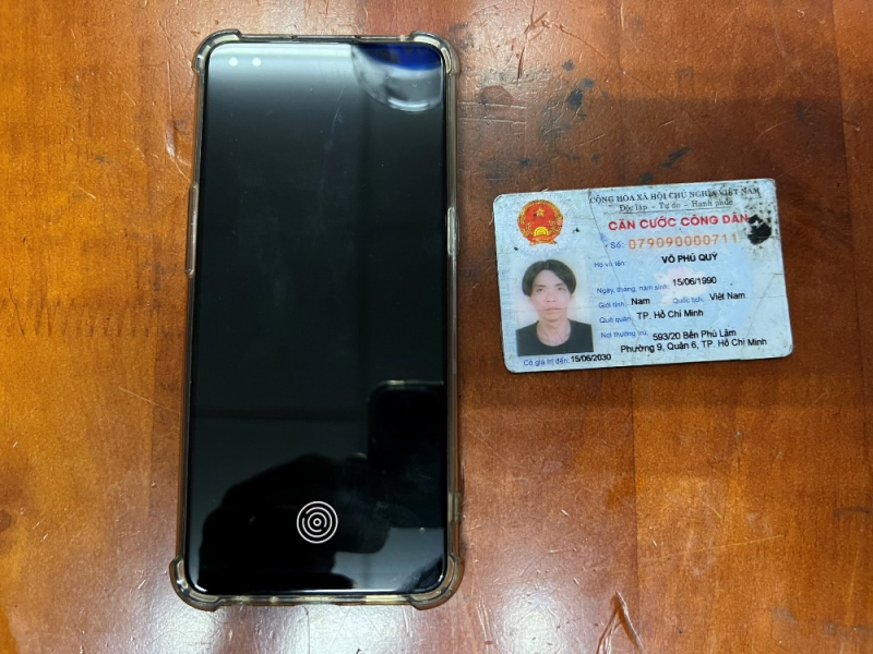 Bắt đối tượng cướp giật tài sản có 2 tiền án  -0