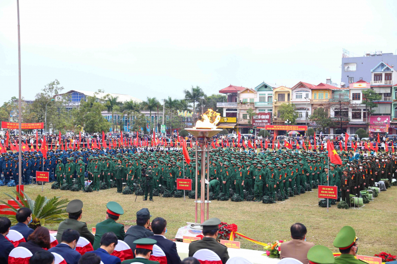 Thứ trưởng Nguyễn Văn Long dự lễ giao, nhận quân tại tỉnh Bắc Giang -0
