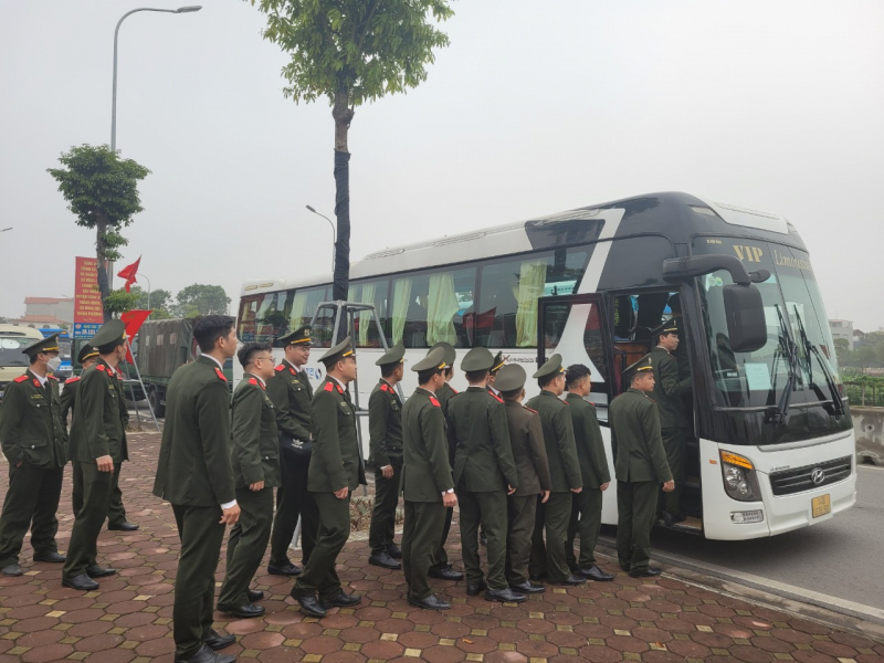 Trường Đại học Hậu cần-Kỹ thuật CAND đưa học viên “ba cùng” với nhân dân -0