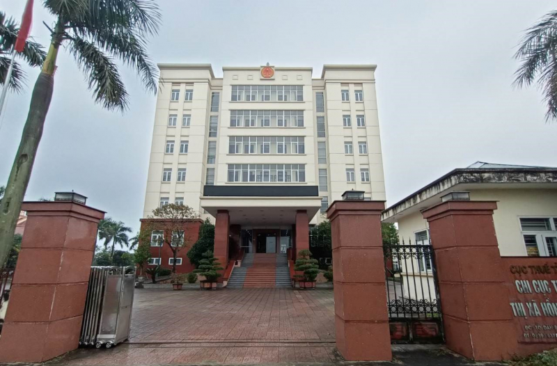 Nữ cán bộ thuế bị loại khỏi ngành sau 3 lần thông báo “tìm người”  -0