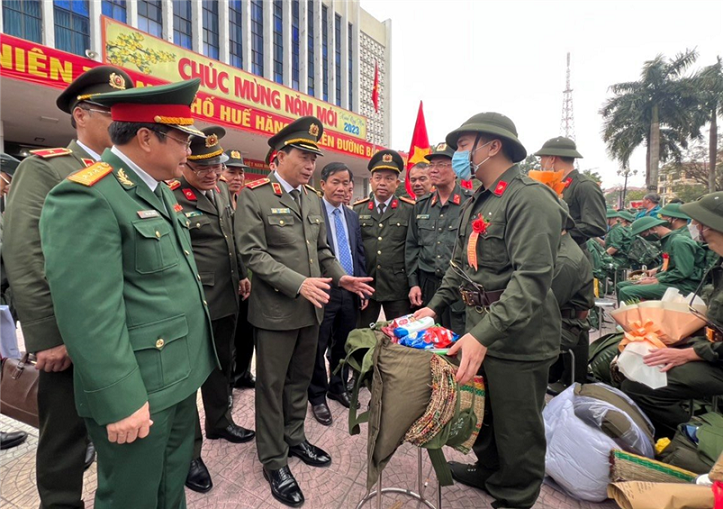 Leaders of the Ministry of Public Security attend 2023 enlistment event -0