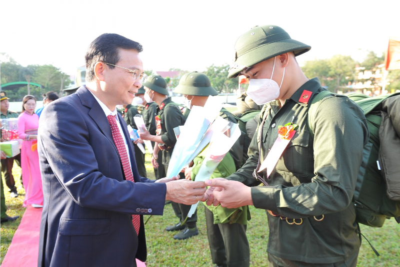 Nguyện cống hiến sức trẻ cho Tổ quốc -0