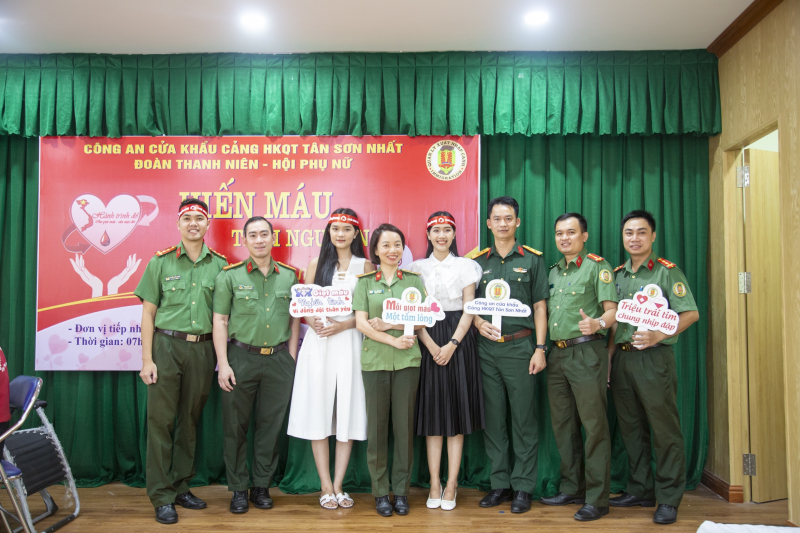 Công an cửa khẩu Cảng HKQT Tân Sơn Nhất hiến máu tình nguyện năm 2023  -0
