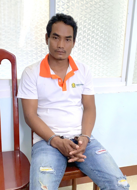 Bắt đối tượng truy nã nguy hiểm, chém người gây thương tích -0