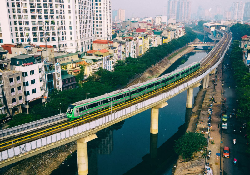 Ga Cát Linh-Hà Đông gặp sự cố kỹ thuật, tàu bất ngờ dừng trên đường -0