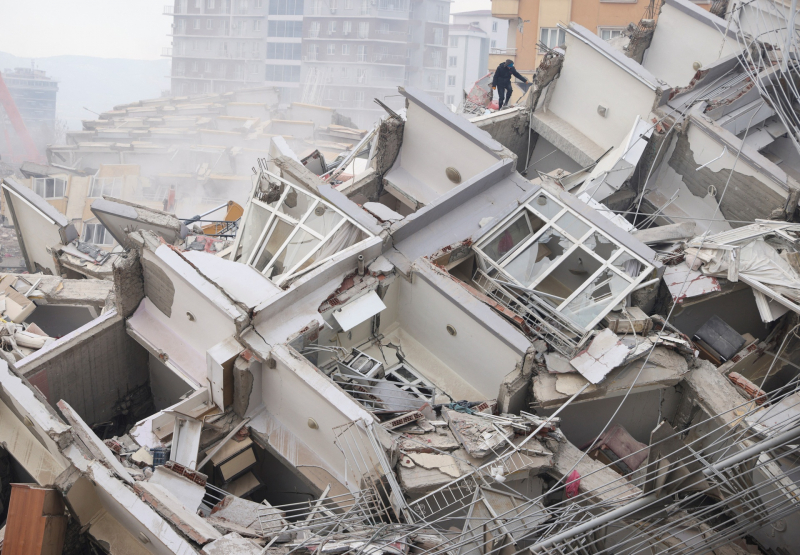 Thổ Nhĩ Kỳ bắt hàng loạt nhà thầu xây dựng sau thảm kịch động đất -0
