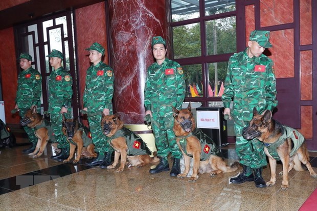 Quân đội tập kết 35 tấn hàng sang hỗ trợ Thổ Nhĩ Kỳ sau động đất -0