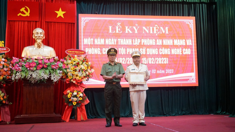 Công an Đà Nẵng đấu tranh có hiệu quả với tội mạng trên không gian mạng -0