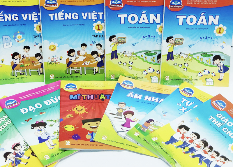 Bộ Giáo dục và Đào tạo phản hồi ý kiến cử tri về sách giáo khoa -0