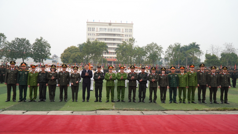 Rộn ràng khai giảng khóa huấn luyện công dân thực hiện nghĩa vụ tham gia CAND -0