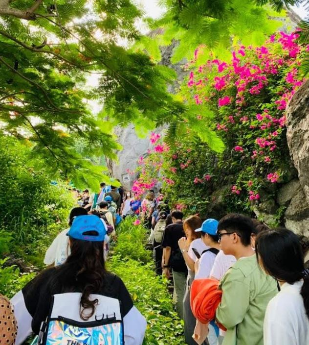 “Kho tàng lịch sử” giữa núi rừng -0