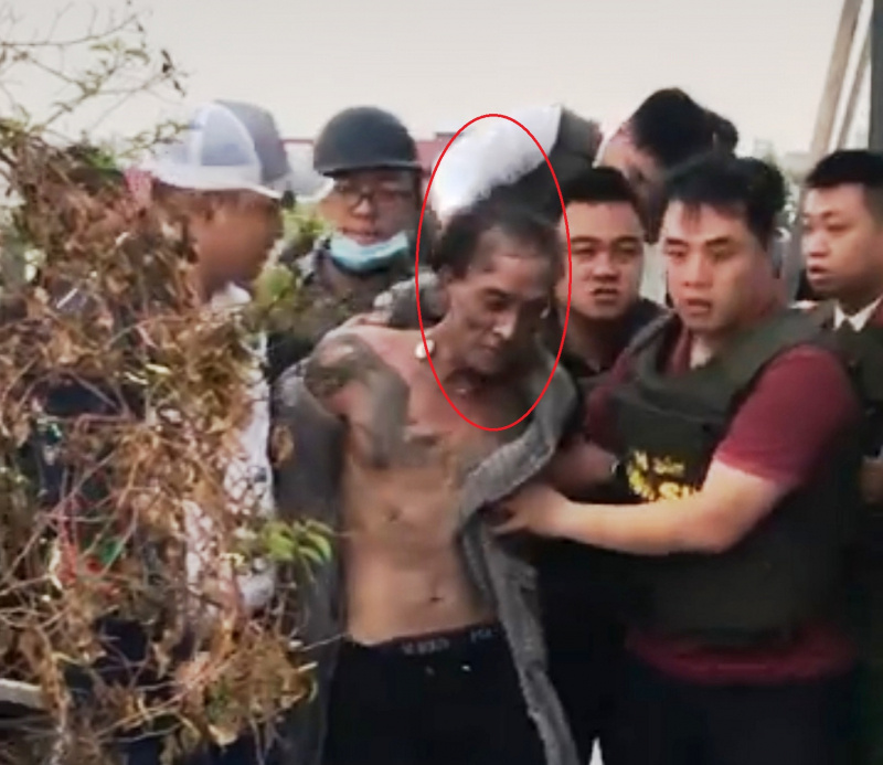 Bắt đối tượng nghi ngáo đá ở Hải Phòng tự đốt nhà mình -0