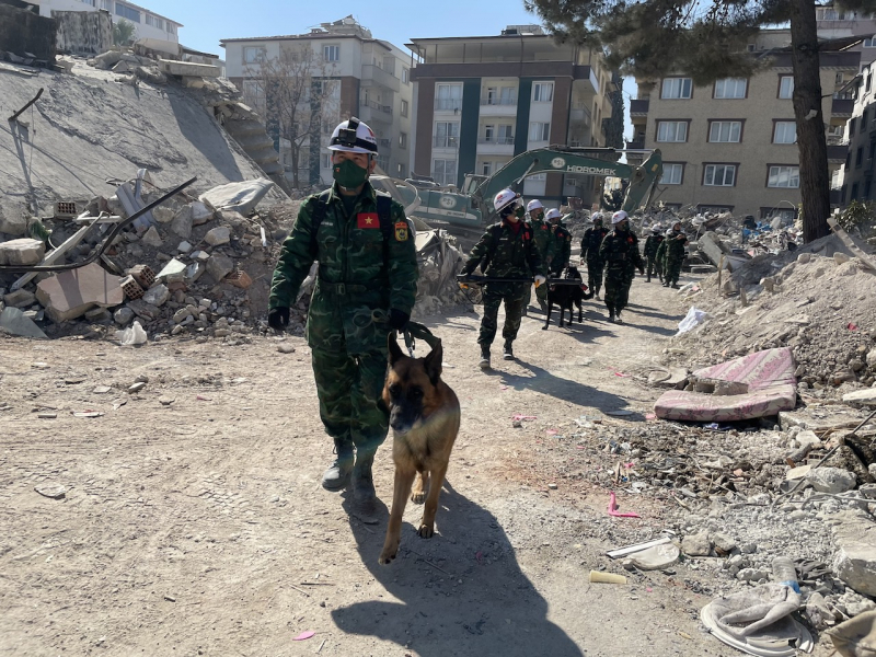 Lực lượng cứu hộ Quân đội xác định thêm 2 vị trí nạn nhân tại Thổ Nhĩ Kỳ -0