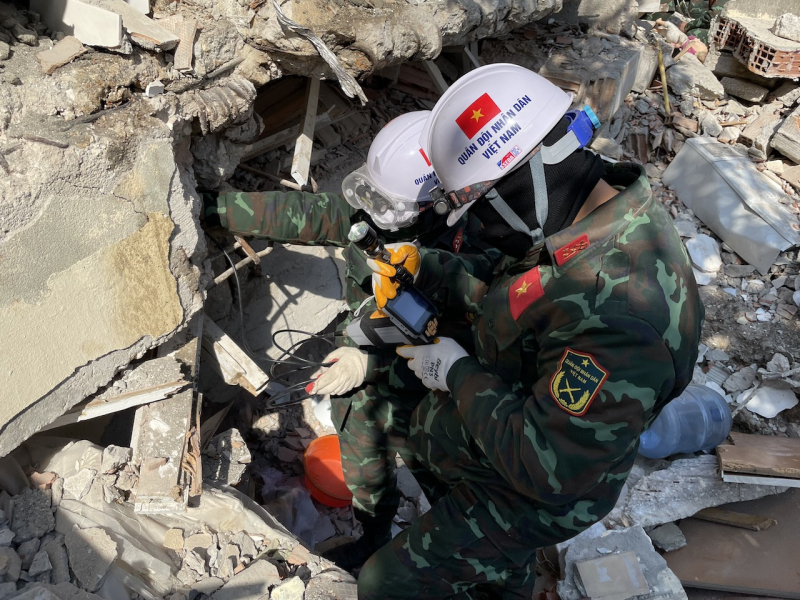 Lực lượng cứu hộ Quân đội xác định thêm 2 vị trí nạn nhân tại Thổ Nhĩ Kỳ -0