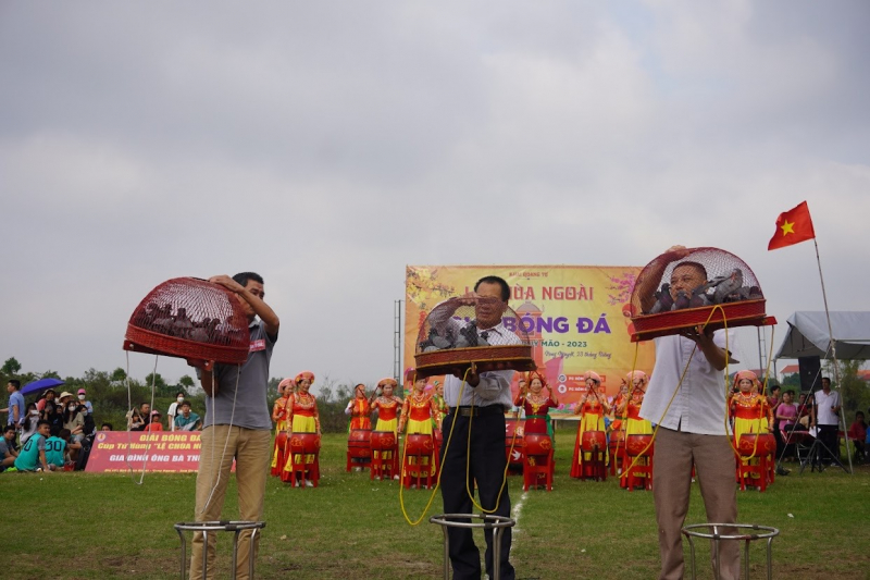 Thân thương hội quê -0