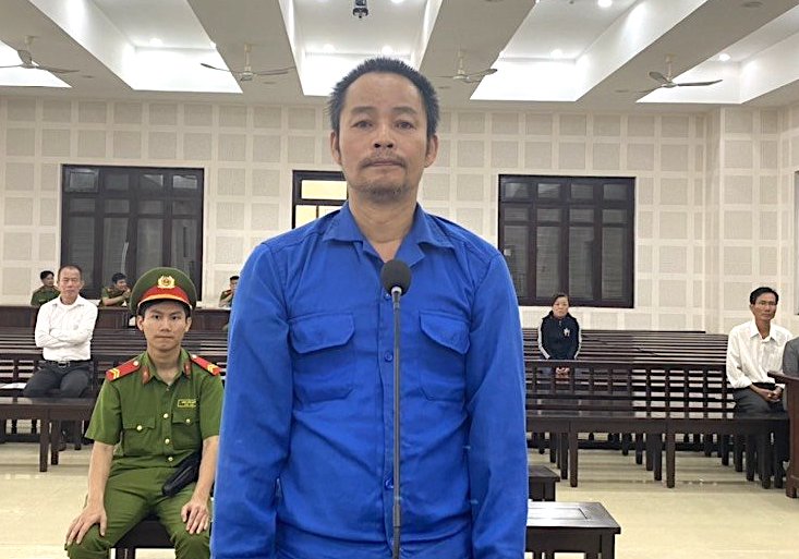 Bảo vệ mỏ đá tử vong sau cú đấm của tài xế xe tải -0