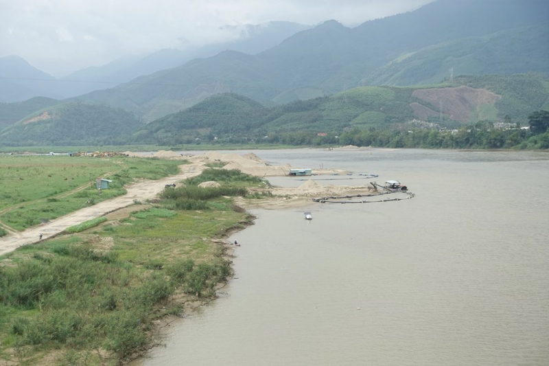 Quảng Nam, Đà Nẵng thiếu cát xây dựng nghiêm trọng do hàng loạt mỏ cát tạm dừng hoạt động -1
