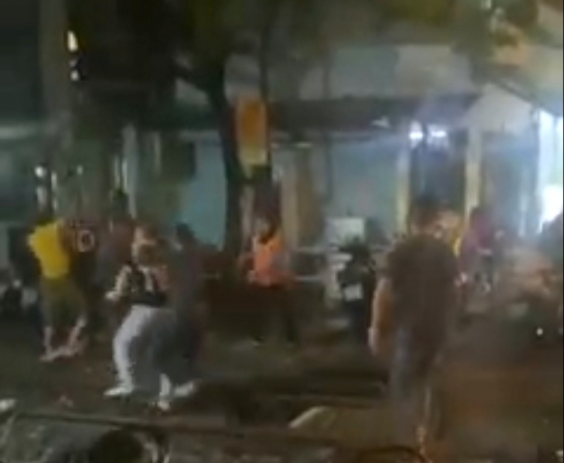 Làm rõ nhóm côn đồ hành hung 2 nữ gác chắn đường sắt -0