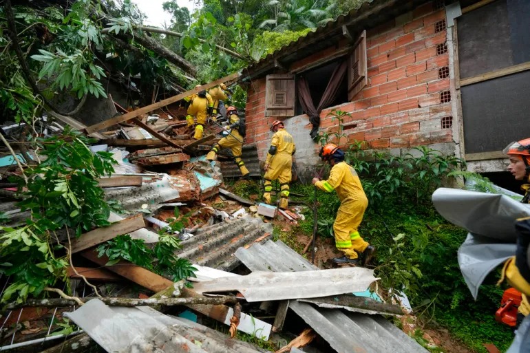 40 người thiệt mạng vì lũ lụt và lở đất ở Brazil  -0