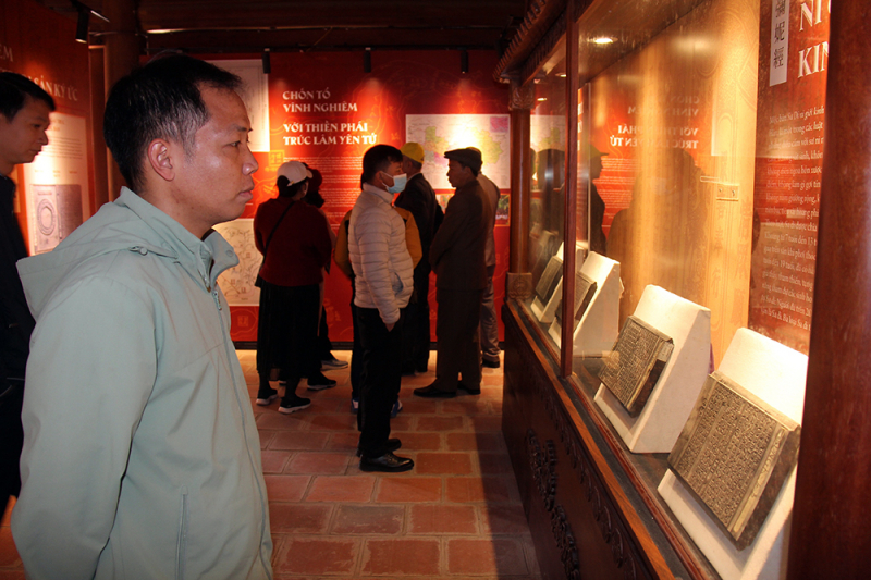 Về mộc bản “Cư trần lạc đạo phú” của Phật hoàng Trần Nhân Tông -0