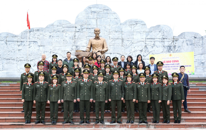 Xúc động tri ân tại nơi khởi nguồn Sáu điều Bác Hồ dạy CAND -0