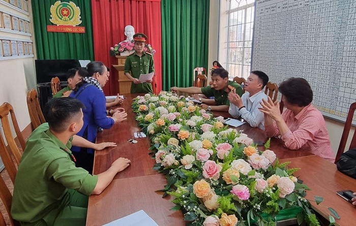 Khởi tố người phụ nữ thường xuyên gây rối tại cơ quan nhà nước -0