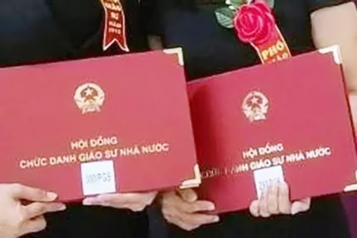 Công bố lịch xét công nhận tiêu chuẩn chức danh GS, PGS năm 2023 -0