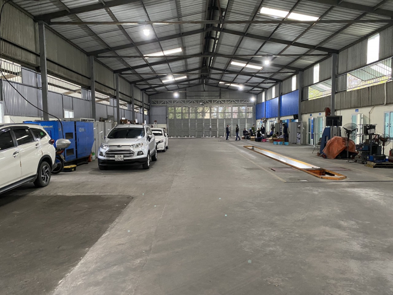 Bắt nguyên giám đốc và 2 cán bộ Trung tâm đăng kiểm 29-05V -0