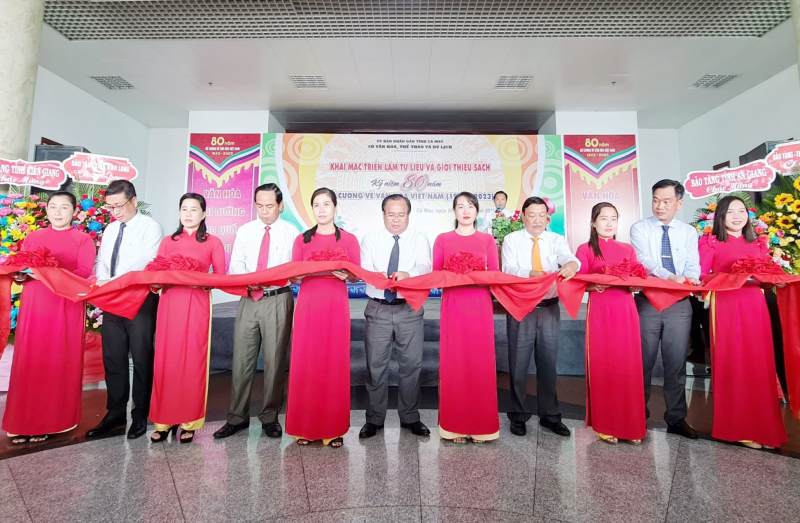 Cà Mau triển lãm tư liệu, sách 80 năm ra đời “Đề cương văn hóa Việt Nam” -0