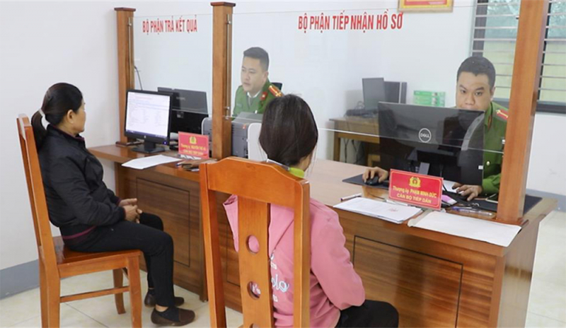 Hiệu quả từ mô hình “Bộ phận một cửa” tại Công an xã ở Yên Bái -0