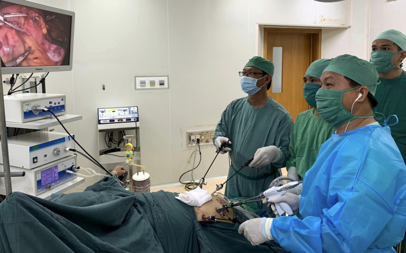 Tiến sĩ - Bác sĩ La Văn Phú:  Chữ tâm đi với chữ tài -0