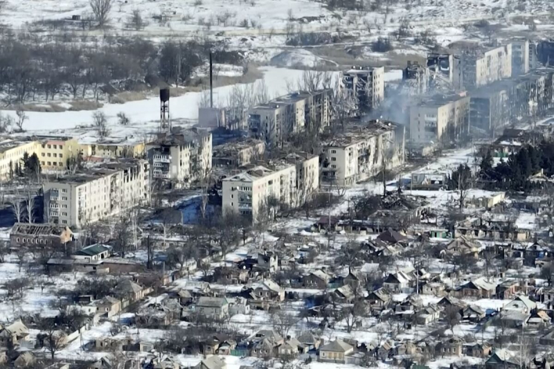 Ukraine báo động không kích toàn lãnh thổ, lực lượng Nga tiến vào trung tâm Bakhmut -0