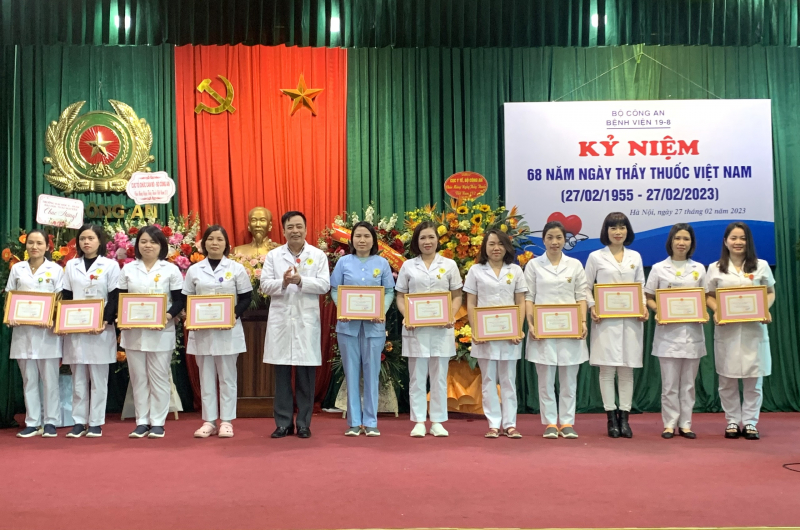 Trang trọng kỷ niệm 68 năm Ngày Thầy thuốc Việt Nam -0