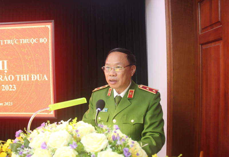 Cụm thi đua số 5 -khối các đơn vị trực thuộc Bộ: thống nhất 7 nội dung giao ước thi đua -0