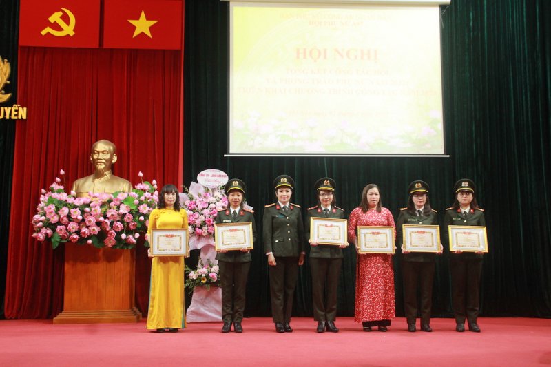 Hạt nhân tiêu biểu, đóng góp quan trọng cho thành tích của đơn vị  -0