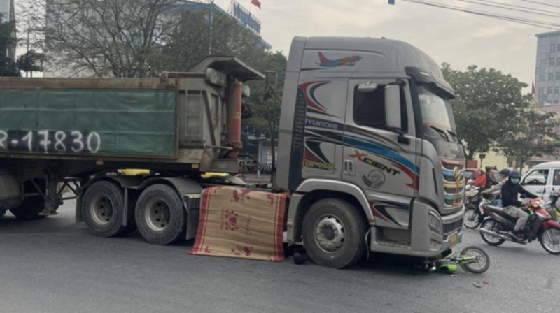 Tai nạn thương tâm khiến 1 nữ sinh tử vong ở Hải Phòng -0