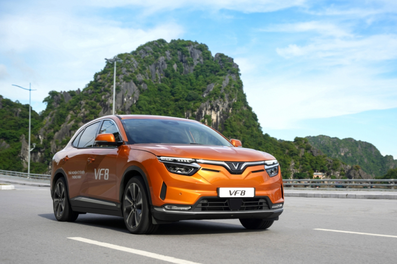 97% khách hàng hài lòng khi lái thử ô tô điện VinFast -0