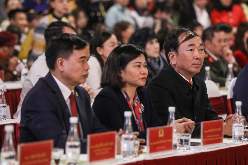 “75 năm Công an nhân dân khắc ghi lời Bác”: Chương trình nghệ thuật giàu dấu ấn, đặc sắc -0