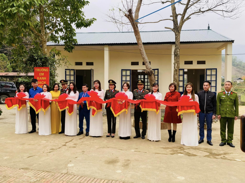 “Nuôi em Mộc Châu” và phản hồi giàu lòng nhân ái -0