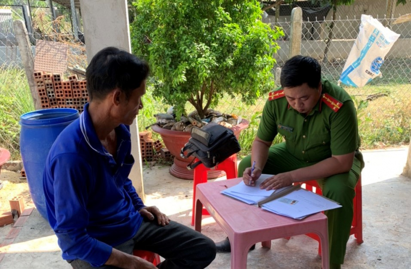 c13fac121b41c61f9f50.jpg -0