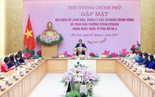 Thủ tướng: Tạo môi trường, điều kiện để phát huy vai trò của phụ nữ -0